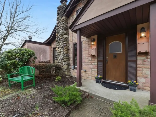 30 Upper Rainbow Trl, Parsippany-Troy Hills Twp., NJ 07834