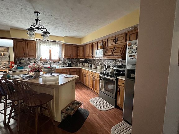 5th image of 1223 Westwood Dr
