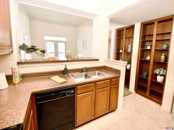 6765 Corporate Blvd APT 10312, Baton Rouge, LA 70809