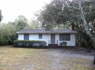 2112 Rhodes Ave, Wilmington, NC 28405