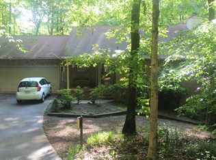 13002 Azalea Dr, Seneca, SC 29678