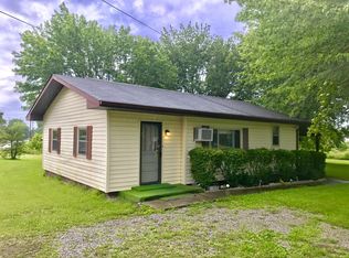 68 66th Ave, Palmer, TN 37365