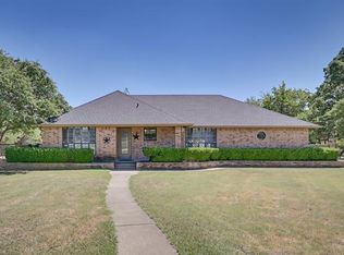 521 Faye Ln, Springtown, TX 76082