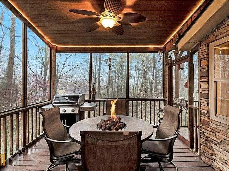 1833 Tree Top Ct — Photo 29