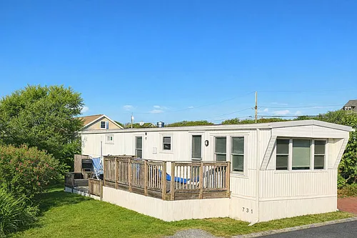 100 Deforest Rd Photo 1