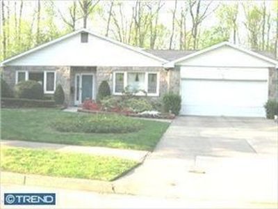 417 Monmouth Dr, Cherry Hill, NJ, 08002