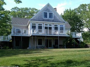 21 W Meadow Rd, Rockland, ME 04841