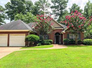 316 Pinewood Ln, Ridgeland, MS 39157