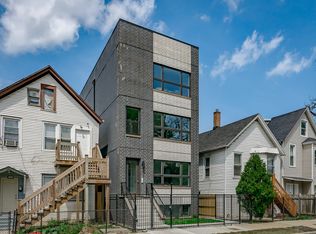 3026 W Lyndale St, Chicago, IL 60647