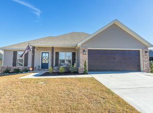 51 Cosmos, Hattiesburg, MS 39402