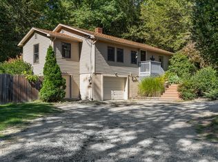 299 Southampton Rd, Westhampton, MA 01027