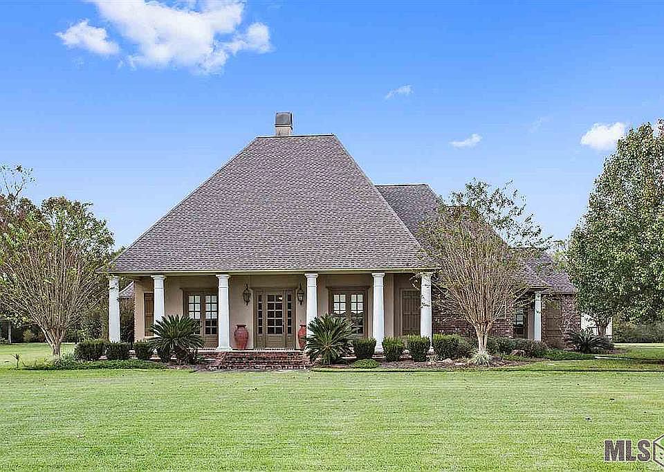 1st image of 14045 Lovett Rd