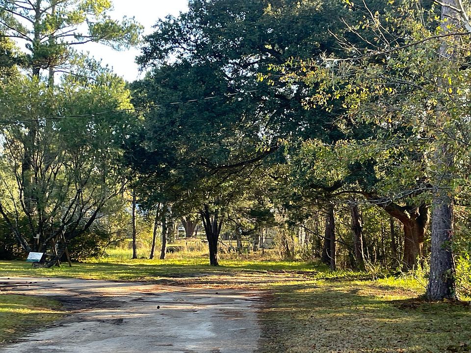 13545 Lyons Ave, Bayou La Batre, AL 36509 Zillow