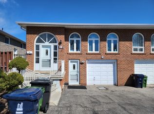 33 Broomfield Dr #BASEMENT, Toronto, ON M1S2W3