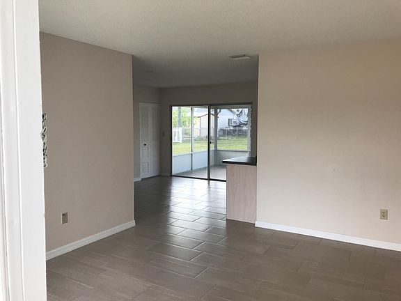4th image of 8365 Trionfo Ave