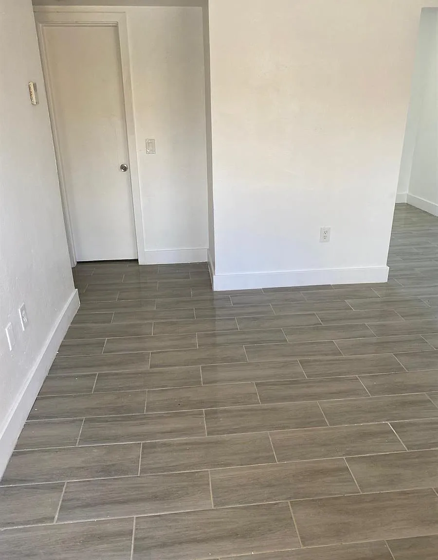 2 bed, 750 sqft, $1,900 — Photo 4