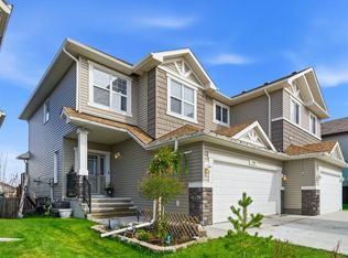 138 W Bridlerange Pl SW, Calgary, AB T2Y 0K8