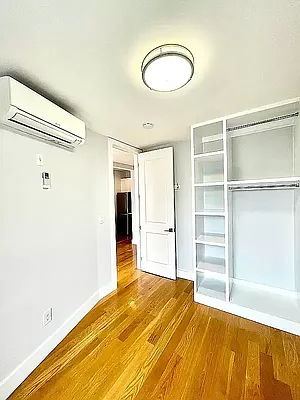 Rented by Pear NYC LLC | media 19