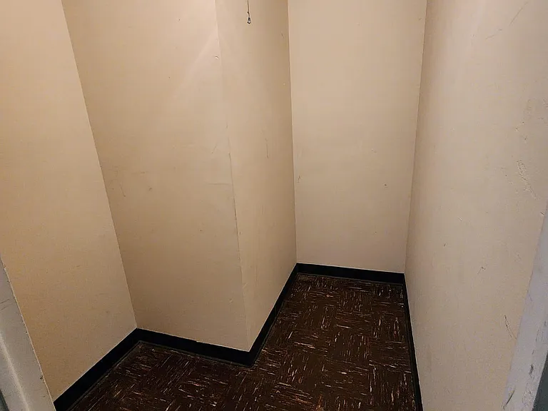 560 Shorely Dr #204 — Photo 6