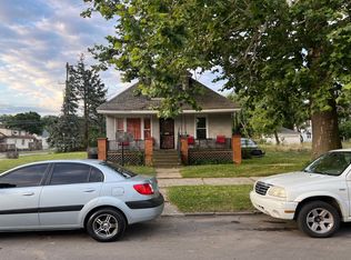 7509 Holmes St, Detroit, MI 48210