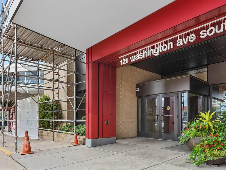 121 Washington Ave S #502 — Photo 25