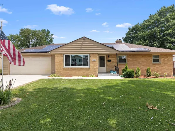 3631 Huffman Blvd, Rockford, IL 61103