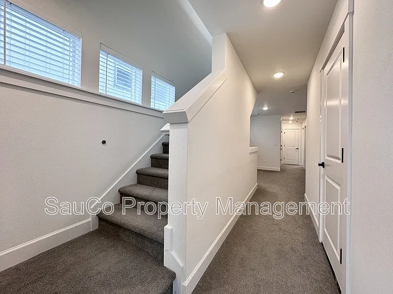 3920 SE 83rd Ave — Photo 19