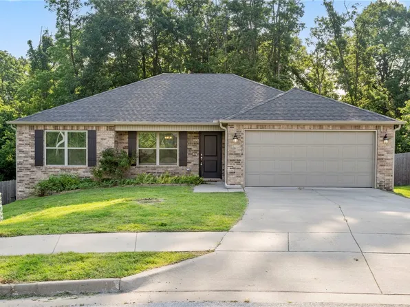 1505 S K Pl, Rogers, AR 72756