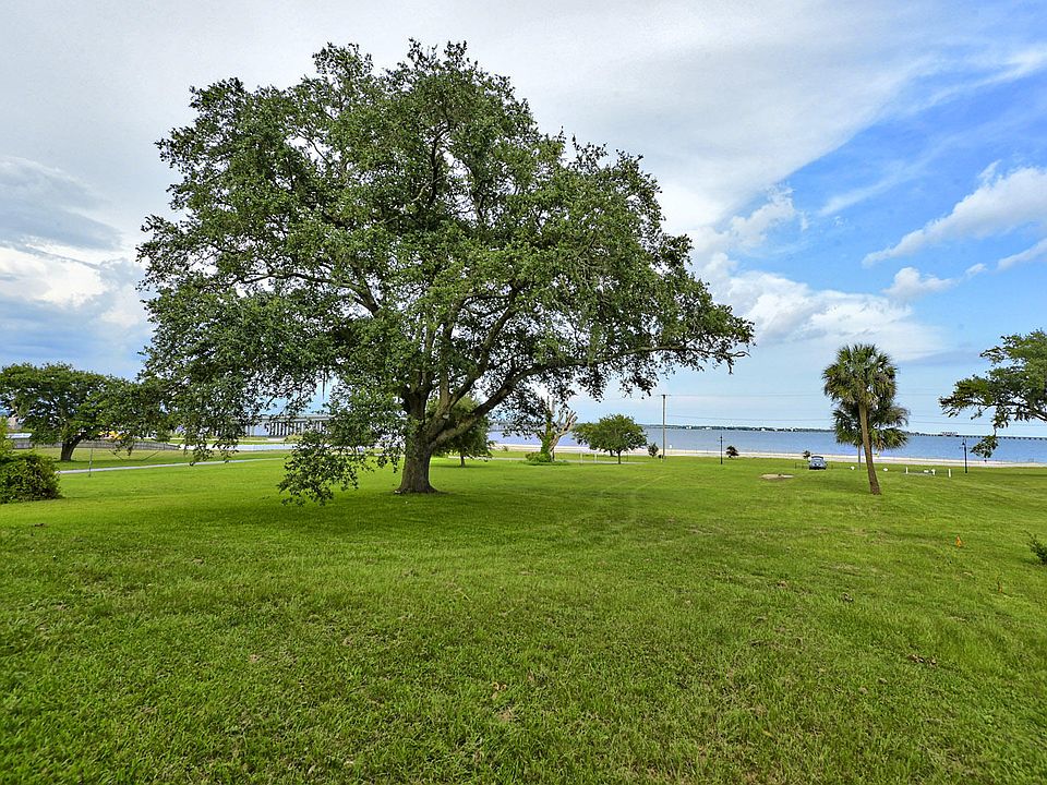 1st image of 614 N Beach Blvd