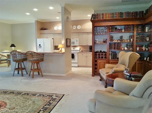 10361 White Palm Way, Fort Myers, FL 33966