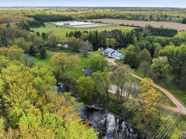 8323 COUNTY ROAD E #8323 Veedum Street, Pittsville, WI 54466