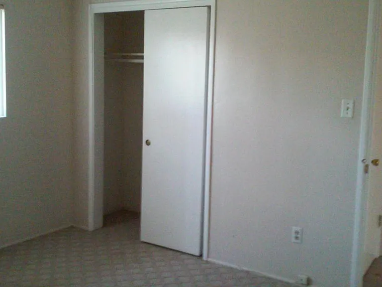 4069 McKenzie St — Photo 4
