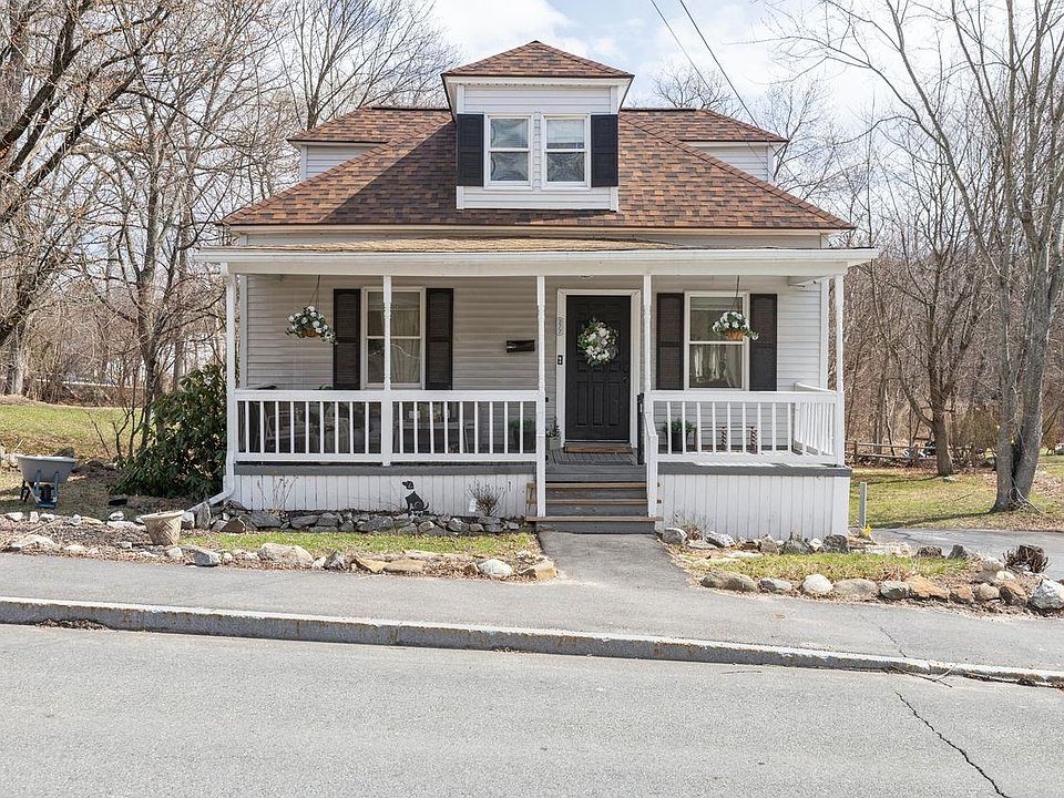 1st image of 377 Smyth Road