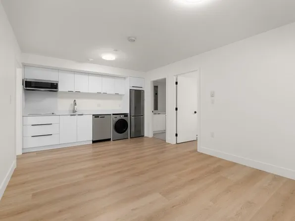 7338 Maple St #Basement, Vancouver, BC V6P 5P7