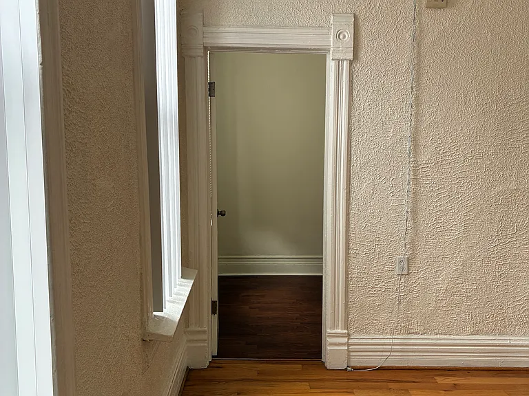 1630 W 18th Pl #2R — Photo 5