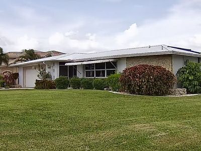 1967 SE 36th Ter, Cape Coral, FL, 33904