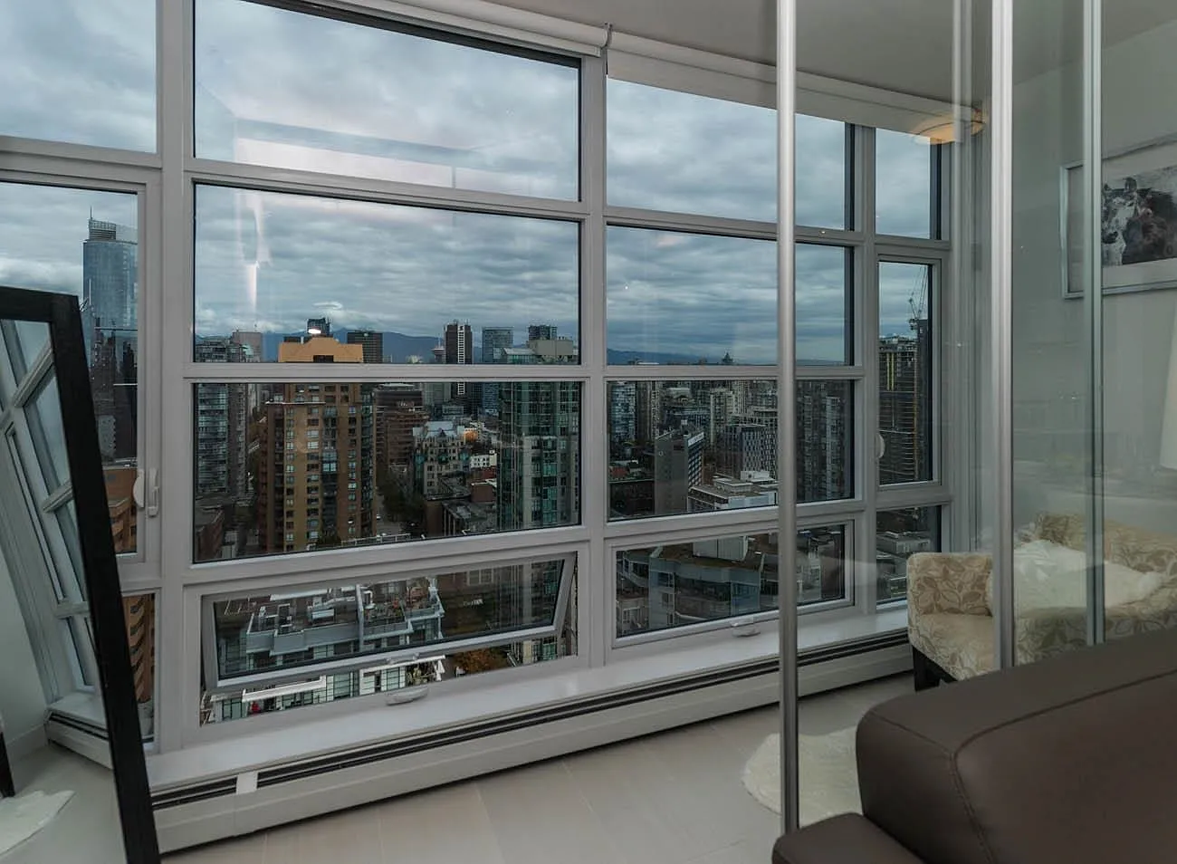 2 bed, 680 sqft, $3,500 — Photo 3