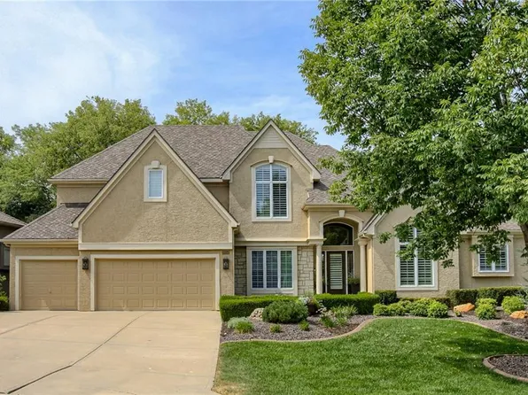 26156 W 108th Ter, Olathe, KS 66061
