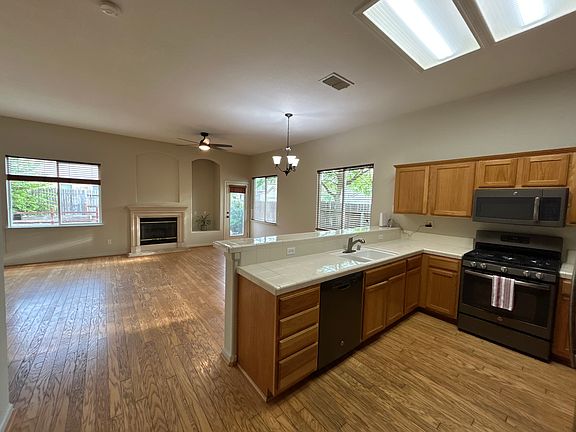 3rd image of 4313 Nicosia Ct