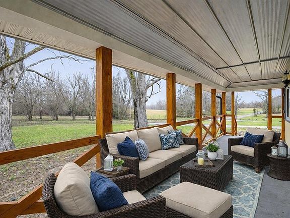 2nd image of 118 Ed Phifer Rd