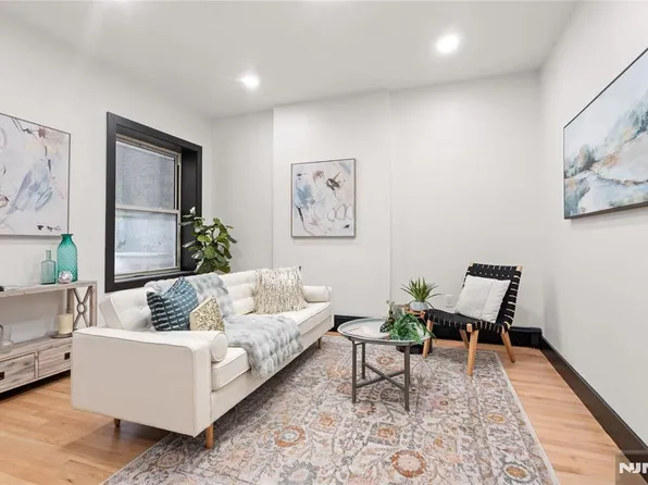 391 Central Ave APT 1, Jersey City, NJ 07307