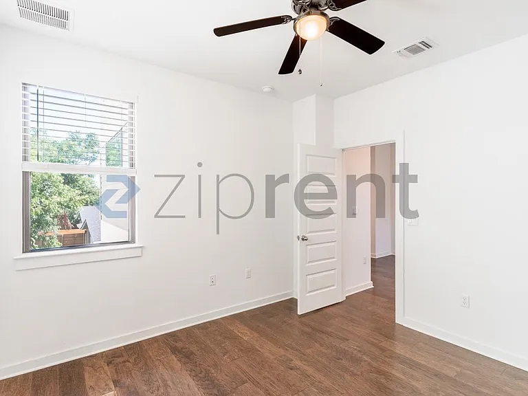 6409 Berkman Dr #7 — Photo 14