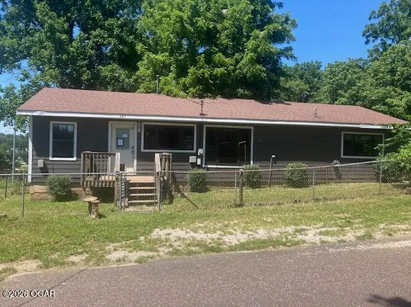 201 N Elm St, Monett, MO 65708