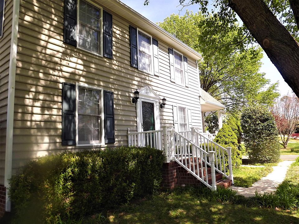 1st image of 5613 Eagle Lake Dr
