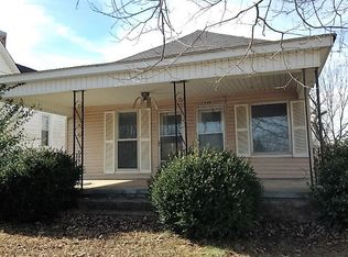 440 S Main St, Lexington, TN 38351