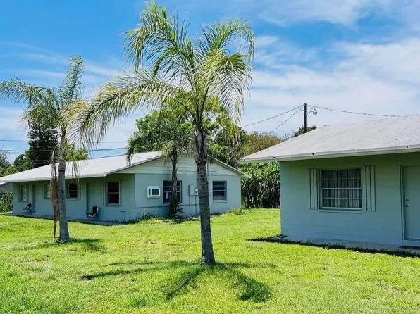 529 20th St W #D, Palmetto, FL 34221
