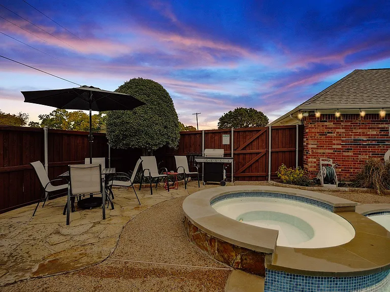 2401 Scarlet Oak Dr — Photo 45