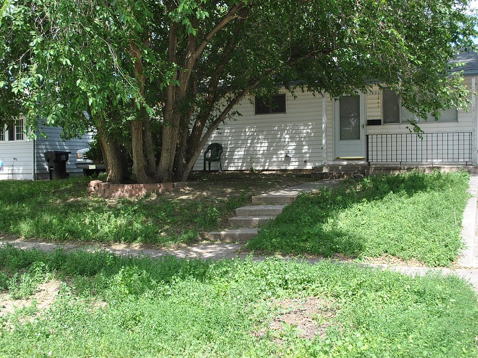 1st image of 1421 McArthur Ave