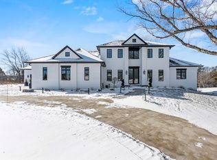 4141 Blackberry Ridge Dr, Oneida, WI 54155