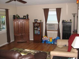 922 N Logan Ave, Colorado Springs, CO 80909